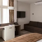 Hotel Western