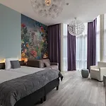 Western Hotel 3*